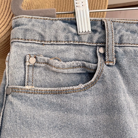 Articles of Society High  Rise  Denim Shorts, Size 31, NWT - Picture 5 of 16